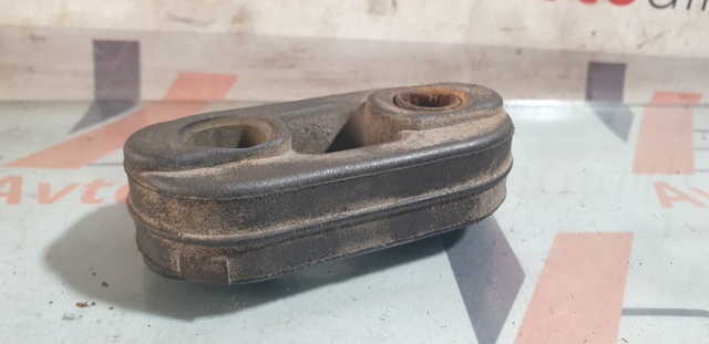 Крепление глушителя MR266292 MITSUBISHI