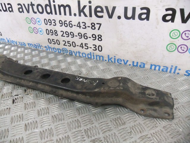 Крепление кпп MR267910 MITSUBISHI