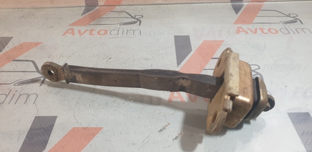 MITSUBISHI MR287801 Ограничитель двери в наличии Киев