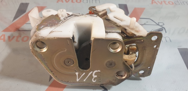 MR313409 MITSUBISHI Замок двери задней левой купить в Черновцы