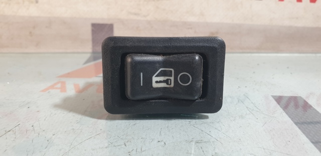 Кнопка блокировки дверей MR366924 MITSUBISHI