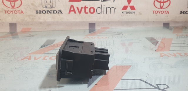MR366924 MITSUBISHI Кнопка блокировки дверей купить в Тернополь
