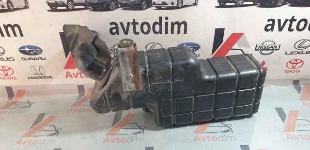 Резонатор воздушного фильтра MR373333 MITSUBISHI