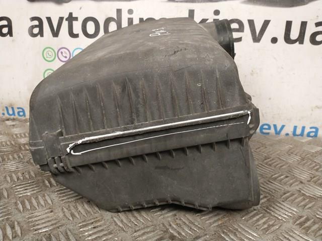 MITSUBISHI MR404841 Корпус воздушного фильтра, нижняя часть в наличии Хмельницкий
