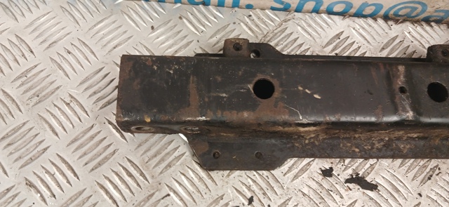 MITSUBISHI MR418038 в наличии Ирпень