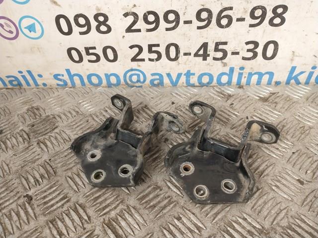 MITSUBISHI MR436611 Петля задней двери в наличии Днепр