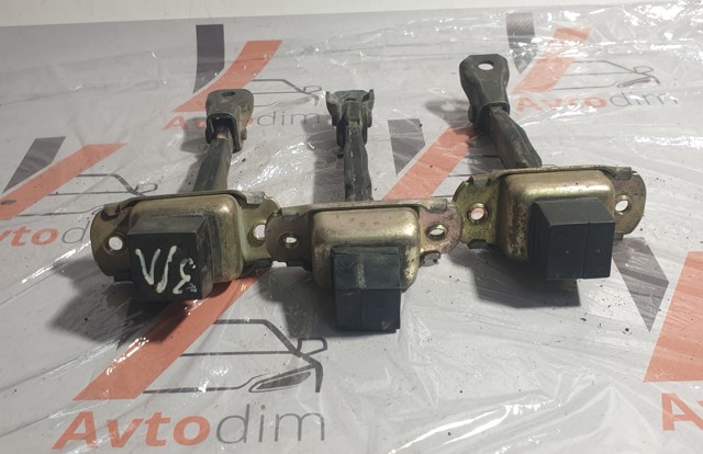 MR473583 Ограничитель открывания двери задний купить Львов
