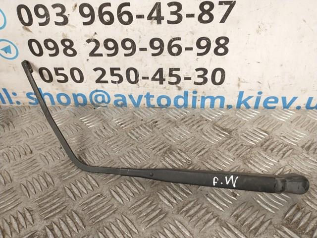MR490072 Рычаг-поводок стеклоочистителя заднего стекла купить Ужгород