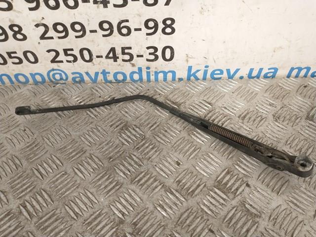 MR490072 Рычаг-поводок стеклоочистителя заднего стекла купить Ужгород