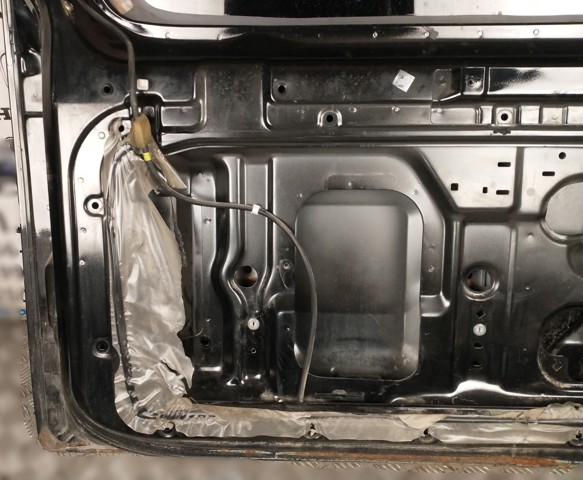 MITSUBISHI MR492442 Стекло багажника двери 3/5-й задней (ляды) в наличии Житомир