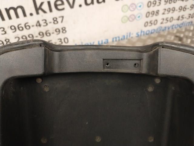 MR512923 MITSUBISHI Подлокотник центральной консоли купить в Киев