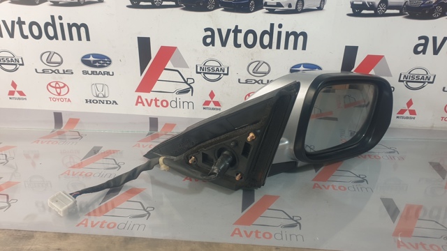 Боковое зеркало заднего вида левое MR526813 MITSUBISHI