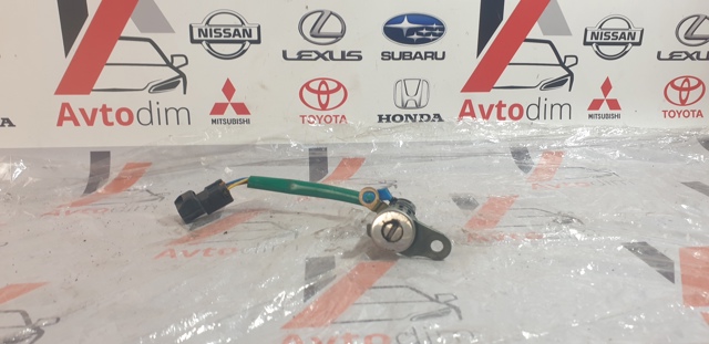 MITSUBISHI MR555355 Личинка замка двери передней левой в наличии Каменское