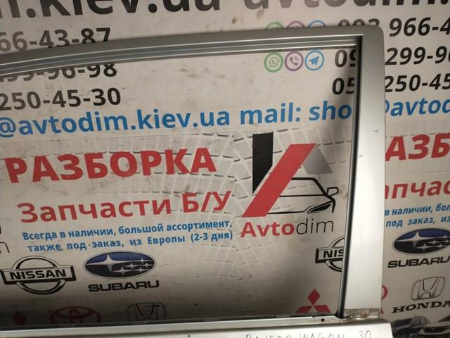 MR555432 MITSUBISHI Дверь передняя правая купить в Черкассы