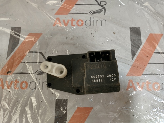 Мотор заслонки рециркуляции воздуха MR568912 MITSUBISHI