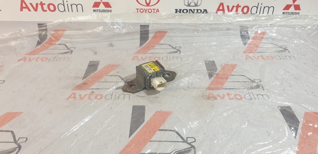 MITSUBISHI MR587733 Датчик удара в наличии Киев