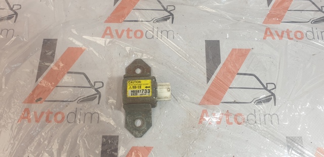 MITSUBISHI MR587733 Датчик удара в наличии Сумы