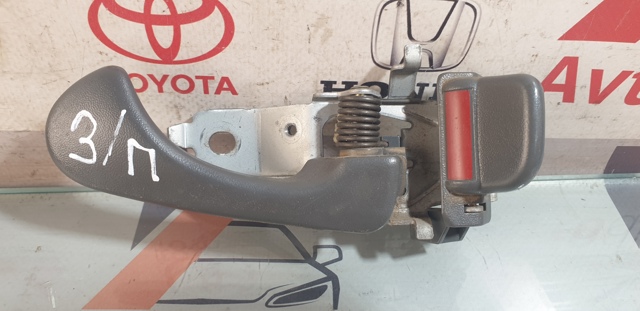 MITSUBISHI MR634386 Ручка двери задней внутренняя правая в наличии Львов