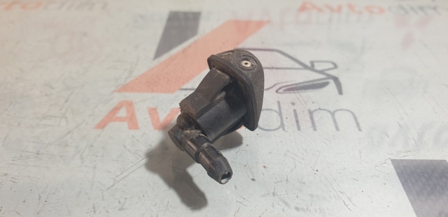 MR910615 MITSUBISHI Форсунка омывателя стекла лобового левая купить в Тернополь