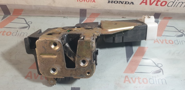 Замок передней левой двери MR911381 MITSUBISHI