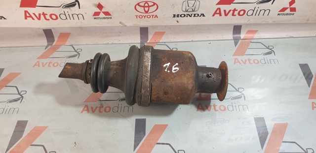Граната внутренняя передняя правая MR911574 MITSUBISHI