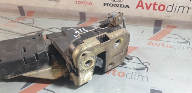 MR914401 MITSUBISHI Замок двери задней левой купить в Львов