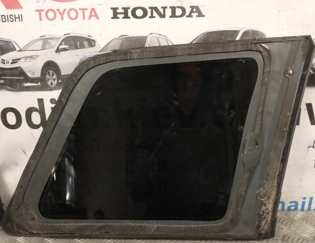 MR971453 MITSUBISHI Стекло кузова (багажного отсека) левое купить в Запорожье