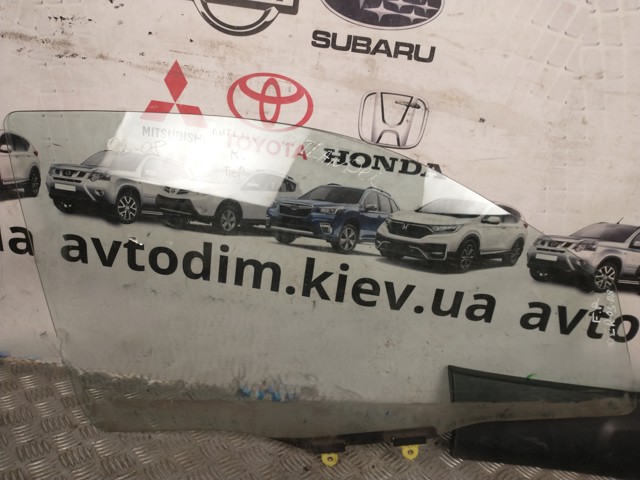 MR978106 MITSUBISHI Стекло двери передней правой купить в Павлоград