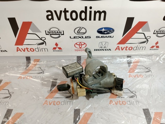 MITSUBISHI MR981487 в наличии Ирпень