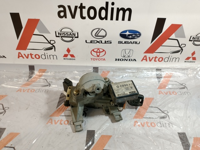 MITSUBISHI MR981487 в наличии Житомир
