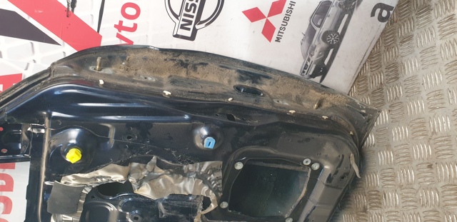 Дверь передняя, левая MR981907 MITSUBISHI