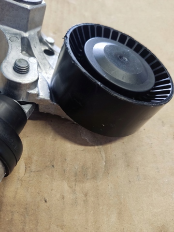 0PB903308 PORSCHE купить в Чернигов