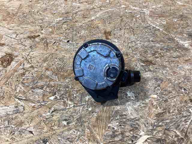 Водяной насос охлаждения электрический дополнительный 11518663248 BMW