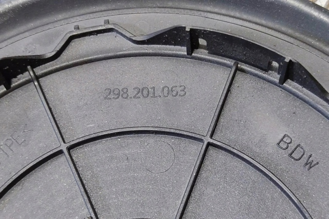 PORSCHE 298201063 Бак топливный в наличии Ровно