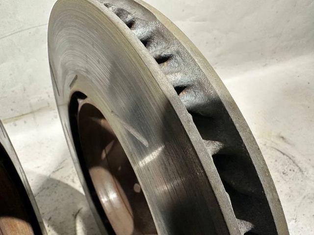 298615601A PORSCHE Диск тормозной задний купить в Чернигов