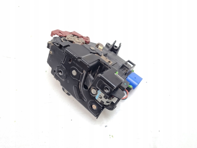 3D1837015 PORSCHE Замок двери передней левой купить в Сумы