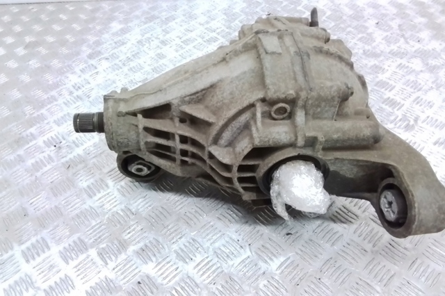 4460410093 Porsche