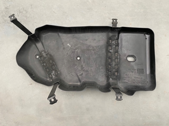 PORSCHE 7L0201973C Защита днища, топливного бака в наличии Черновцы