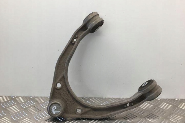 Рычаг передней подвески верхний, левый/правый 7L0407047A PORSCHE