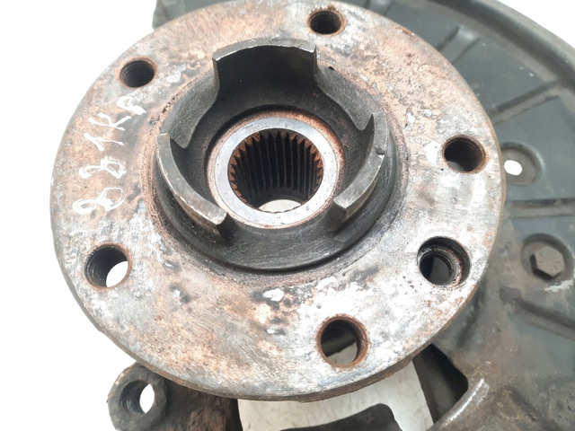 PORSCHE 7L0407257A Цапфа передняя левая в наличии Харьков