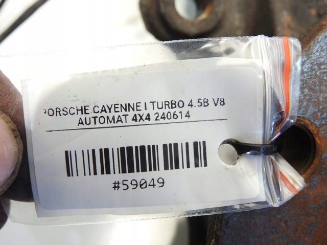 7L0407257A PORSCHE Цапфа передняя левая купить в Ужгород