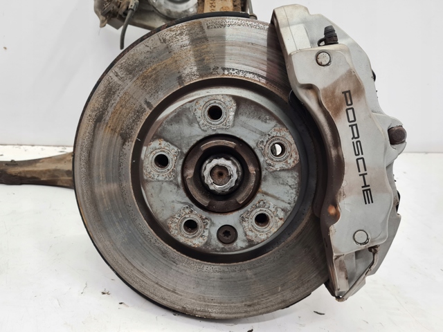 7L0407258A PORSCHE Цапфа (поворотный кулак) передний правый купить в Хмельницкий