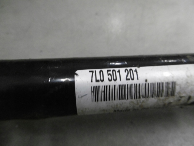 7L0501201 PORSCHE Задняя полуось купить в Павлоград