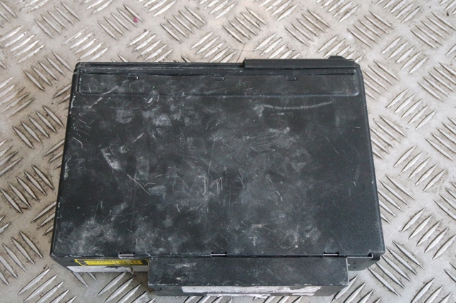 7L5035111D PORSCHE купить в Житомир