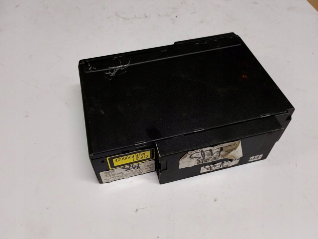 7L5035111D PORSCHE купить в Сумы