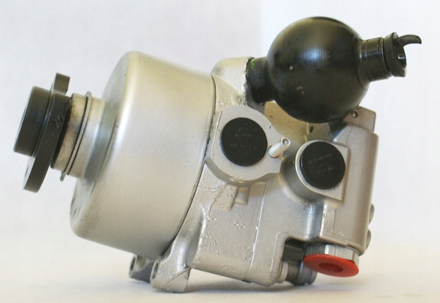PORSCHE 7L5422137J Насос ГУР в наличии Каменское
