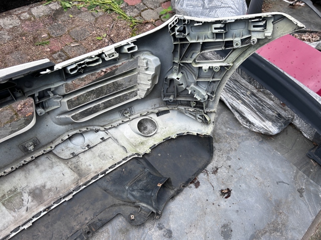 PORSCHE 7L5807221 Передний бампер в наличии Черновцы