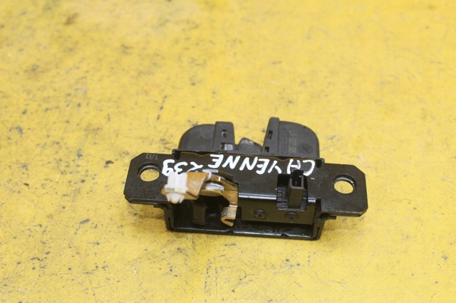 7L5827505 PORSCHE купить в Украина