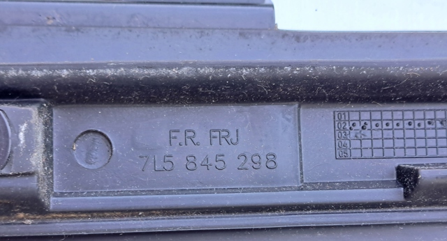 7L5845298 PORSCHE Стекло кузова (багажного отсека) правое купить в Одесса