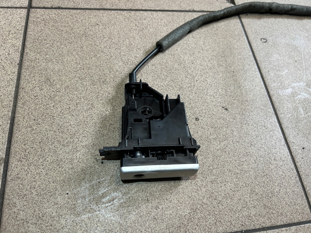 PORSCHE 7L5857147B в наличии Запорожье
